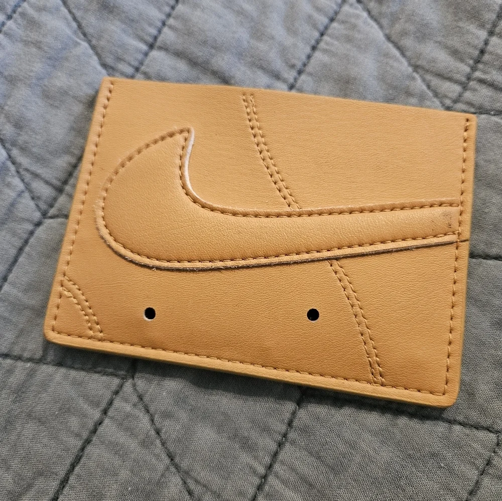 Nike Icon Air Force 1 Card Wallet In Tan/Brown